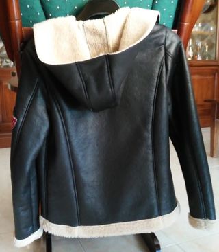 Giubbotto ragazzo nero con cappuccio