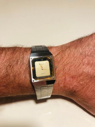 Reloj Orient Quartz Tank vintage acero – raro