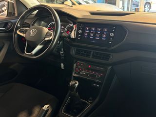Volkswagen T-Cross 1.0 TSI 95CV ADVANCE.- "IMPECABLE ".- " REESTRENO ".- " GARANTÍA CON COBERTURA EUROPEA ".-" MUY EQUIPADO ".-