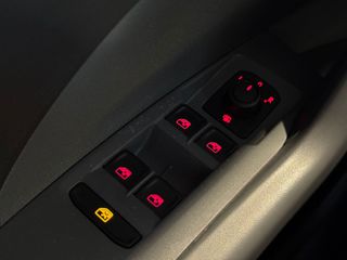 Volkswagen T-Cross 1.0 TSI 95CV ADVANCE.- "IMPECABLE ".- " REESTRENO ".- " GARANTÍA CON COBERTURA EUROPEA ".-" MUY EQUIPADO ".-