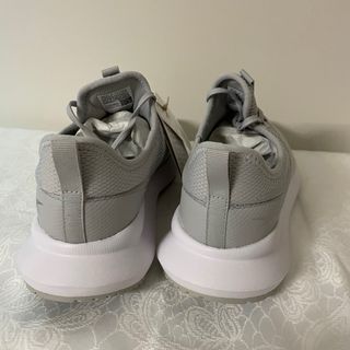 Reebok Scarpe da Ginnastica Grigio/Bianco Taglia 3
