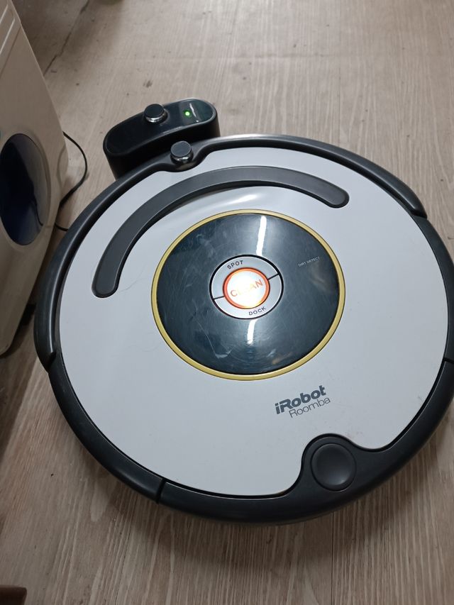 Robot aspirapolvere iRobot Roomba