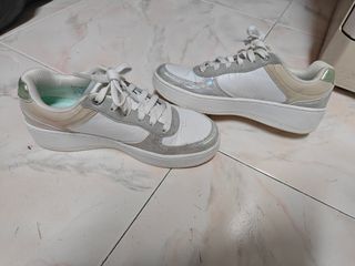 Zapatillas Skechers Court Classics Gris/Blanco