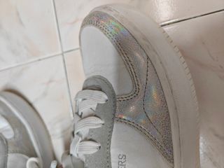 Zapatillas Skechers Court Classics Gris/Blanco