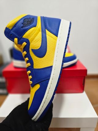 Air Jordan 1 Retro High Azul y Amarillo