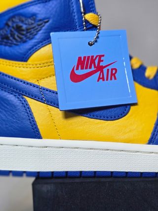 Air Jordan 1 Retro High Azul y Amarillo
