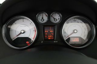 Peugeot 308 1.6 e-HDi CC Active