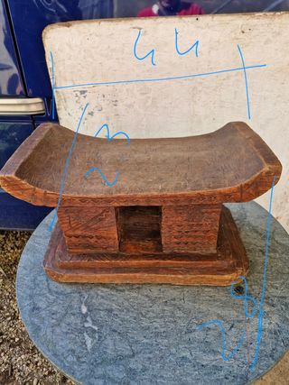 Sgabello etnico africano in legno