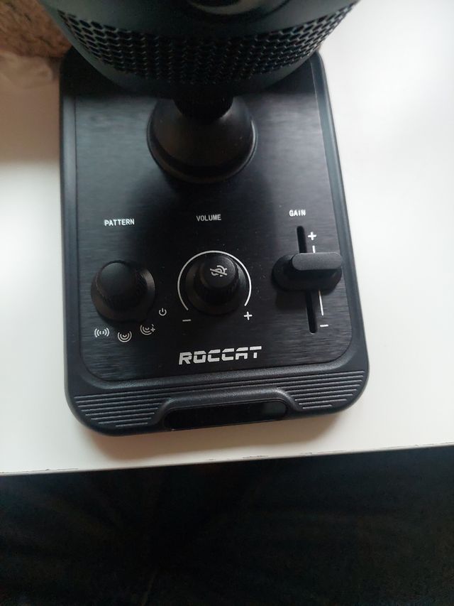 Micrófono Roccat Torch