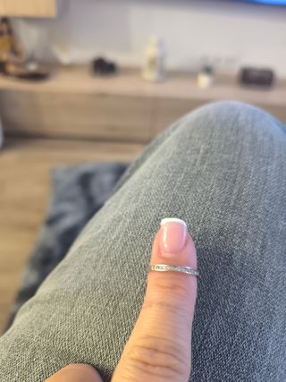Anillo Oro Blanco 18K y diamantes 