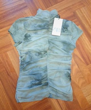 Top Zara Tul Verde Drapeado