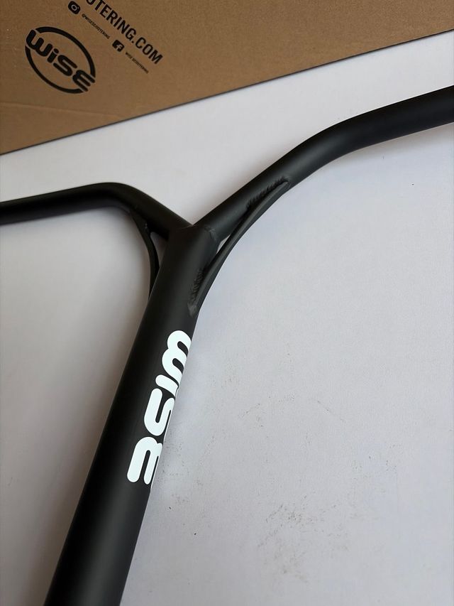 Manillar Scooter Wise Y Negro NUEVO
