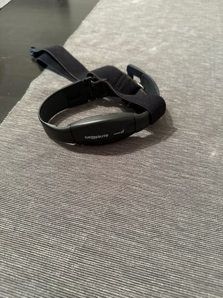 Reloj pulsómetro con banda pectoral