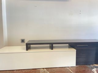 Mueble salón TV madera y cristal