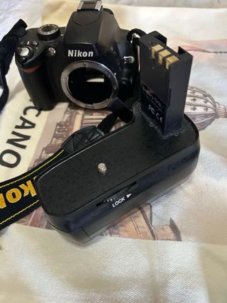2 fotocamere Nikon D60 + accessori da 10'2 megapixel