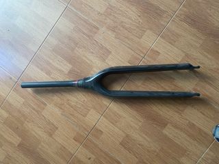 Horquilla de carbono para bicicleta