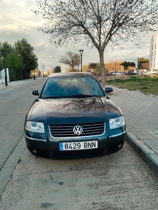 Volkswagen Passat 2003