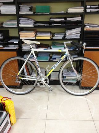 Bicicleta Zeus Aluminio Carretera