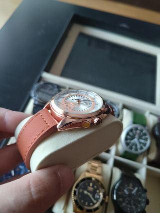 Reloj Skyline Marrón y Dorado