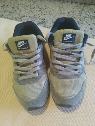 Zapatillas Nike MD Runner 2 
