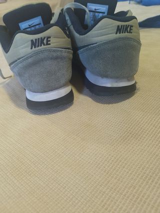 Zapatillas Nike MD Runner 2 

