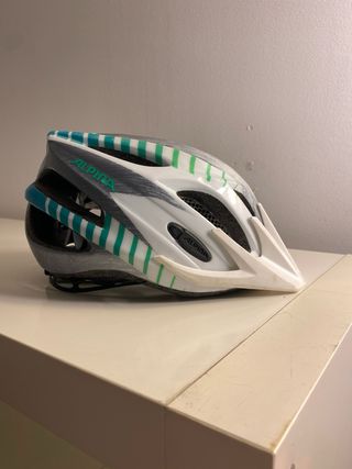 Bicicleta Monty Junior con casco de regalo.