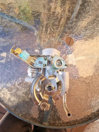 Mariposa Nissan Micra K11