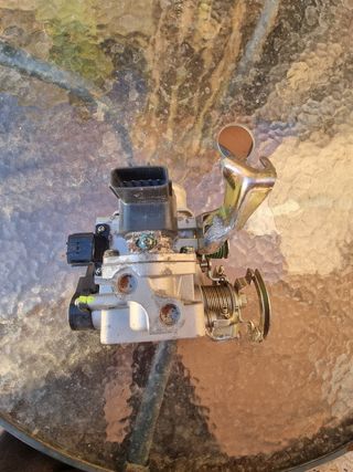 Mariposa Nissan Micra K11