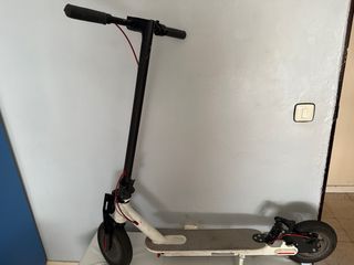 Patinete Eléctrico Negro