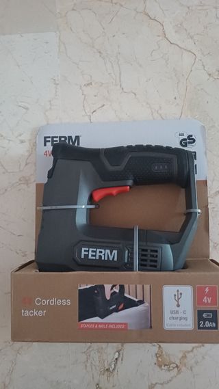 Grapadora de bateria Inalámbrica 4V nueva sin usar