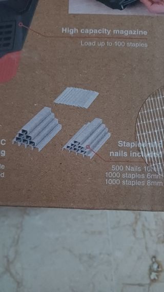 Grapadora de bateria Inalámbrica 4V nueva sin usar