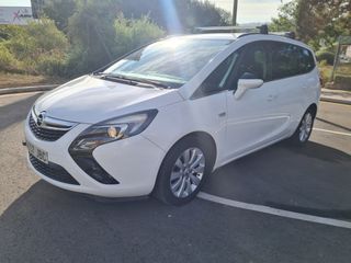 Opel Zafira Tourer 2014