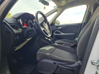 Opel Zafira Tourer 2014