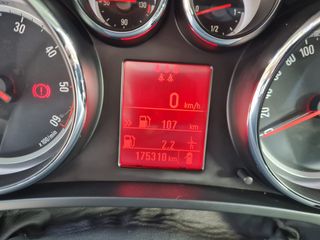Opel Zafira Tourer 2014