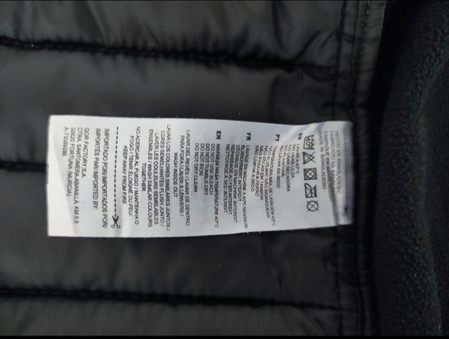 Chaqueta Roly con capucha Talla S