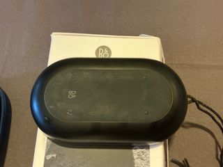 Altavoz Bang & Olufsen Beoplay P2 Negro