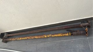 Puntales de obra metálicos