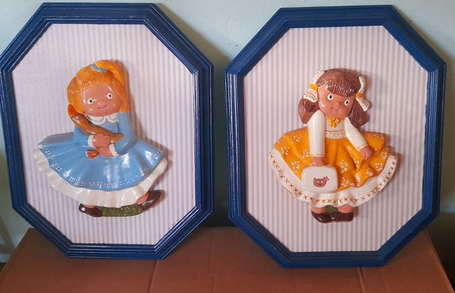 Dúo de cuadros decorativos de muñecas