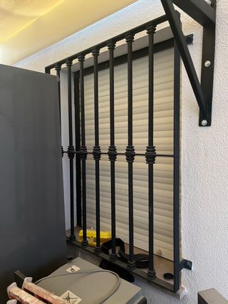 Reja de hierro forjado