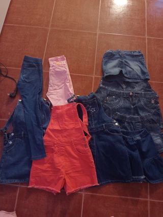 Lote Ropa Niña: Petos, Faldas y Pantalones
