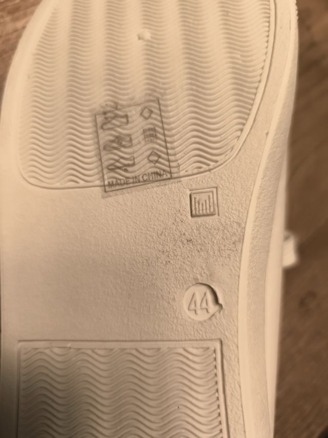 Zapatillas blancas FCUK