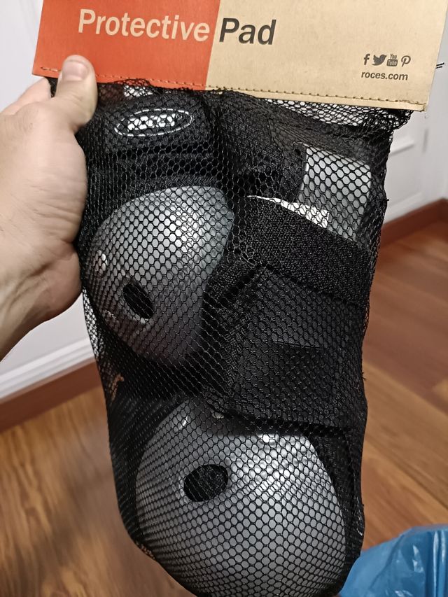 Pack Patines en línea Tijuana y protecciones roces