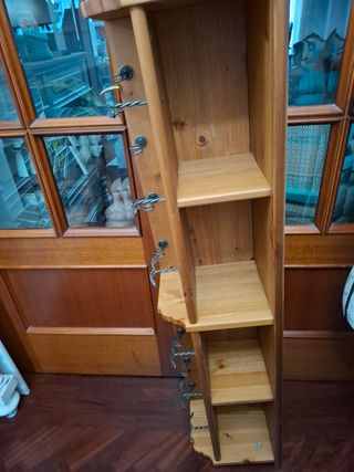 Perchero de madera Ikea