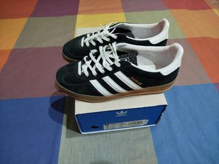 Adidas Gazelle negras Talla 39⅓