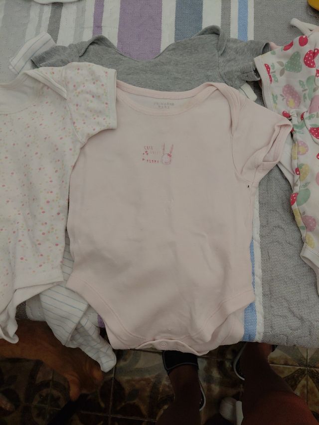 Lote 9 bodies bebé