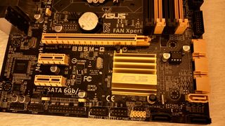 ASUS B85M-G Funciona