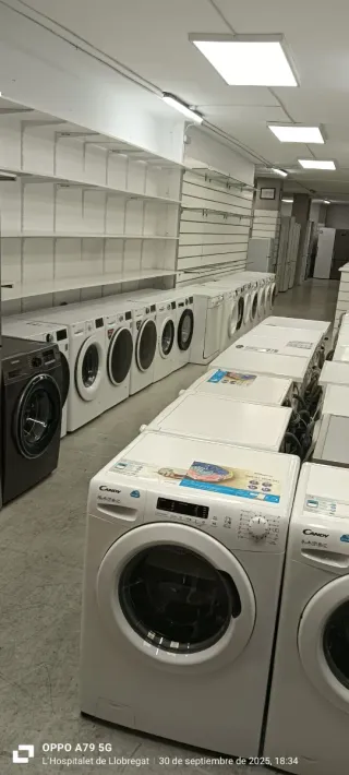 SE VENDE SECADORA LAVADORA NEVERA Y  LAVAVAJILLAS