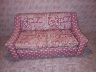 Sofá Cama Rosa y Beige