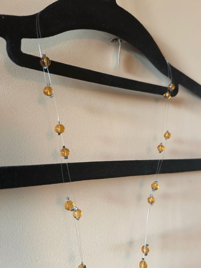 Collar ámbar claro con cuentas