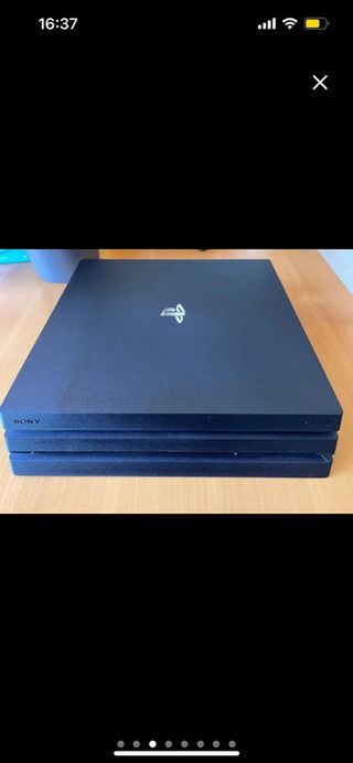 PS4 Pro Negra + 7 Juegos + Accesorios